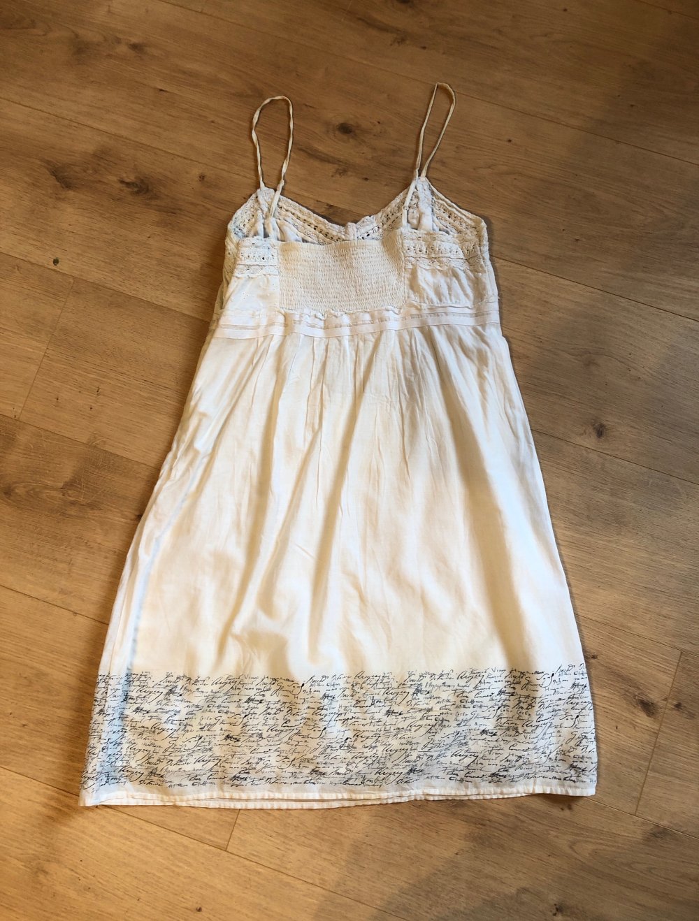 Kleid weiß