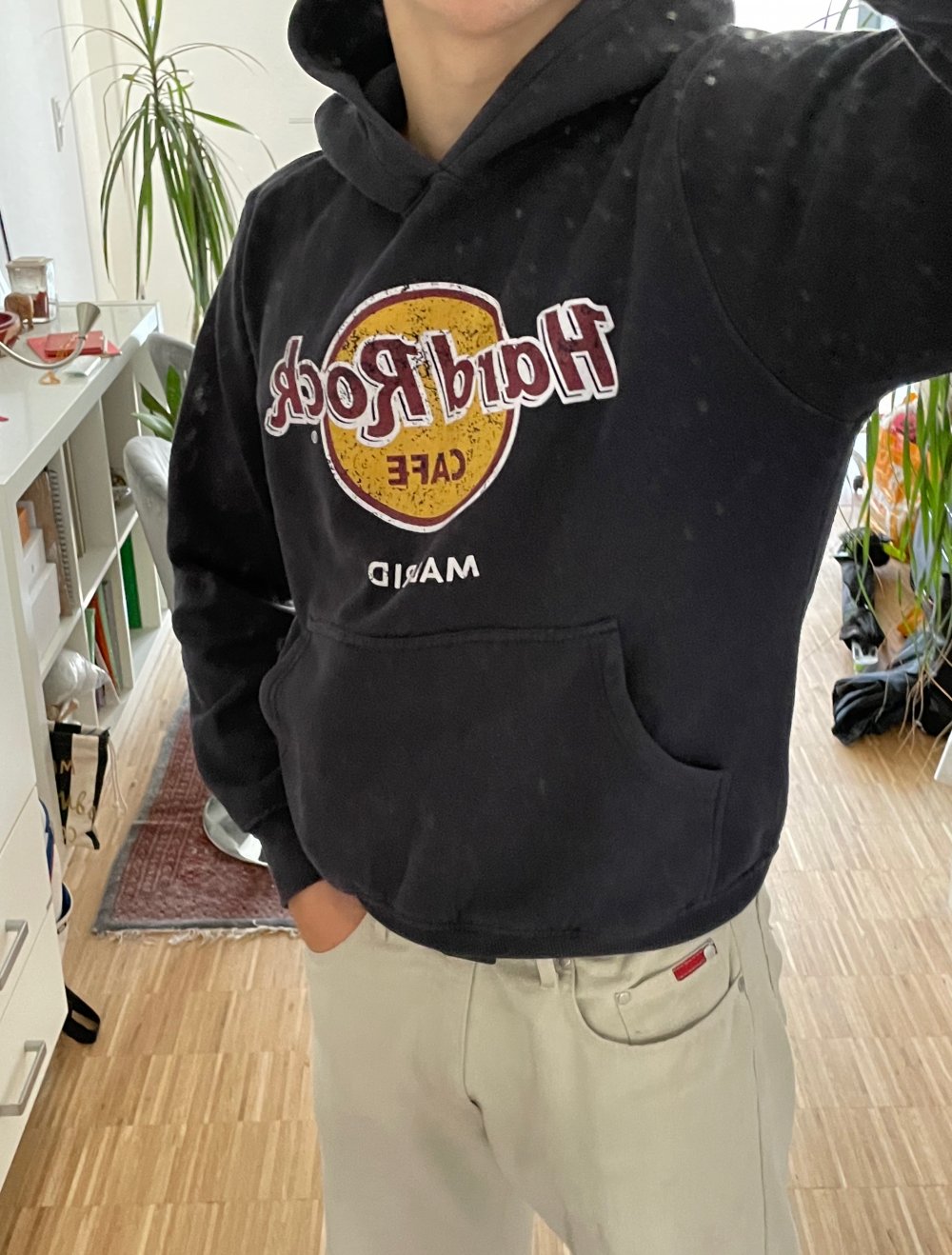 UNKOMPLIZIERT KOMBINIERBARES SWEATSHIRT HARD ROCK CAFE MADRID