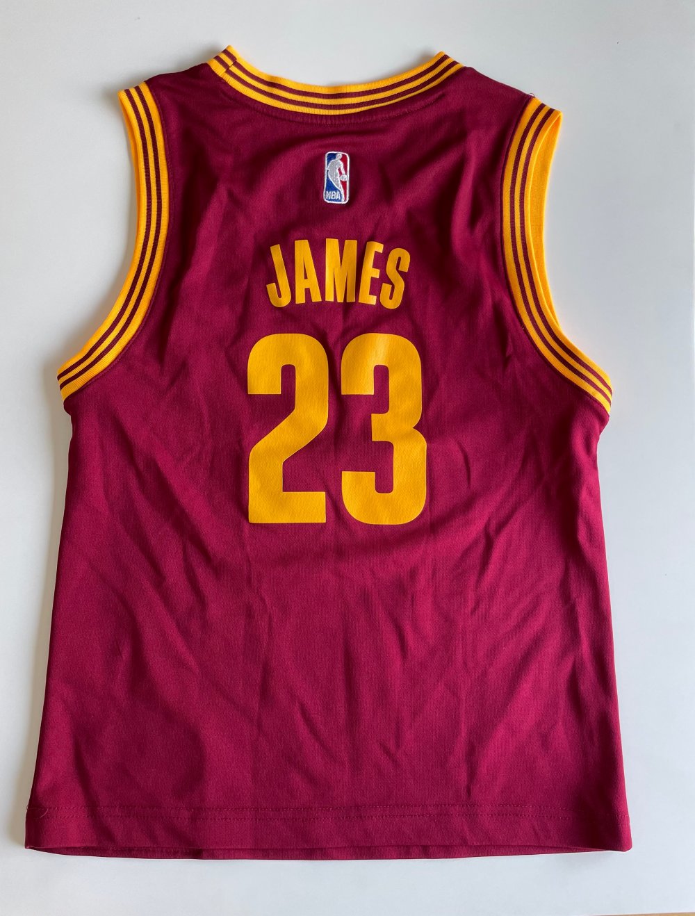 SELTENES LEBRON JAMES CLEVELAND CAVALIERS KINDERTRIKOT