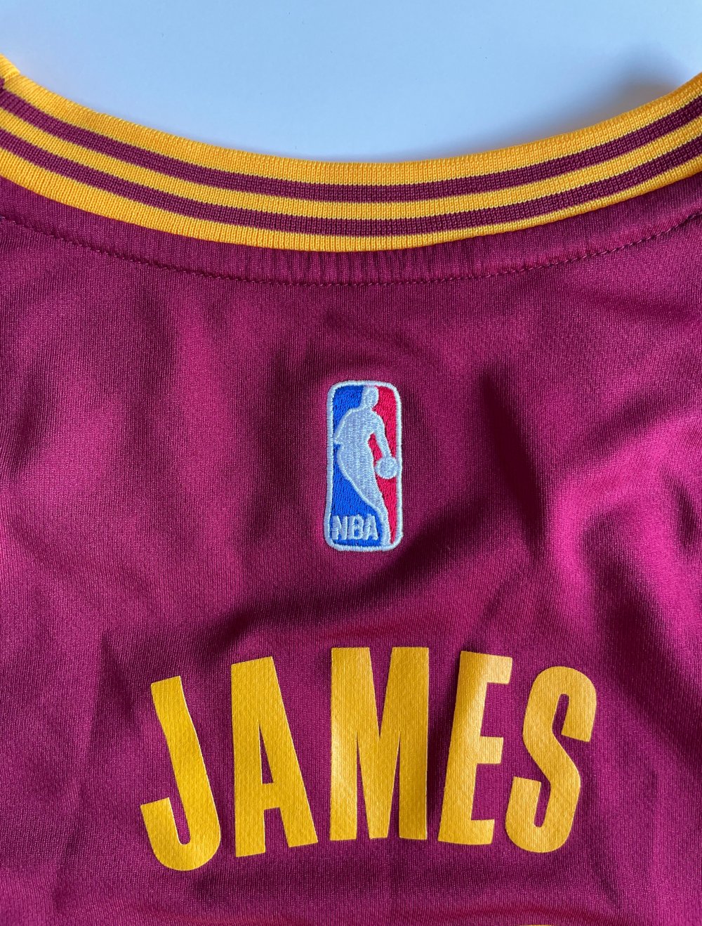 SELTENES LEBRON JAMES CLEVELAND CAVALIERS KINDERTRIKOT