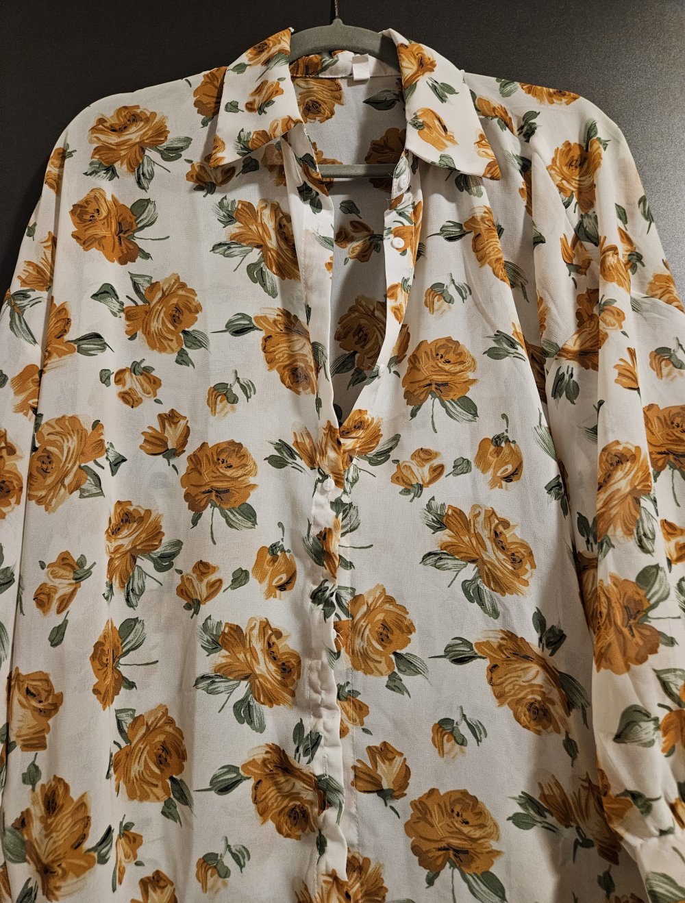 Bluse mit Blumen Muster, Größe M