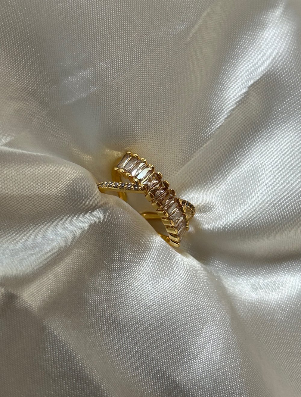 Ring mit Motiv