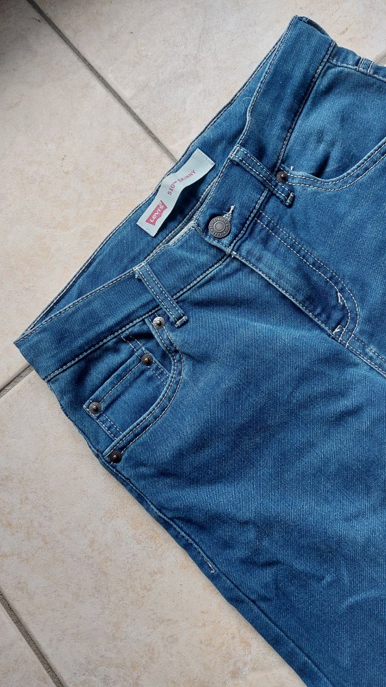 Levi's, original Jeans Gr.164.  Blau. NEU