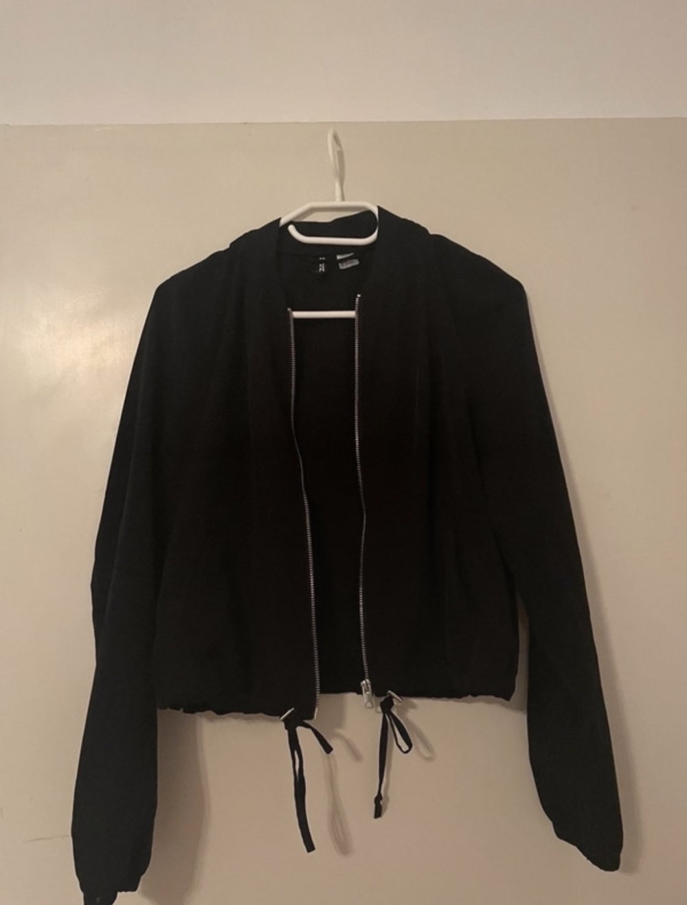 Dünne Jacke