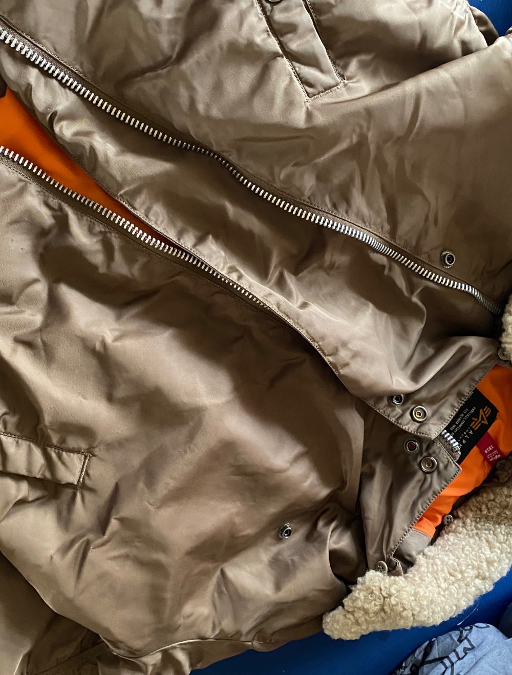 Alpha Jacke