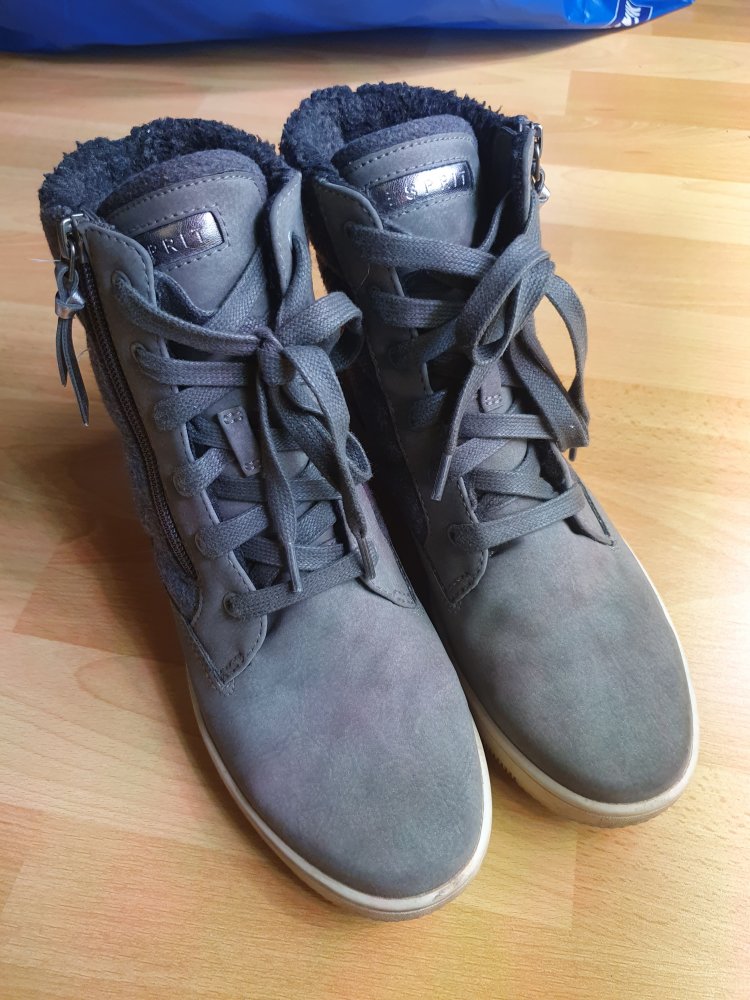 Winter Boots