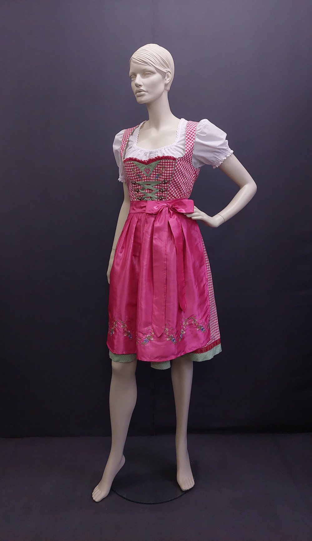 Stockerpoint - Dirndl - rosa pink - grün - weiß - inkl. Bluse und Schürze