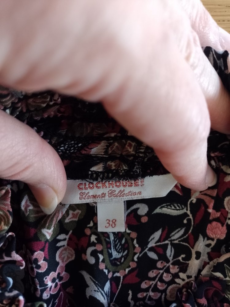 Clockhouse. Elegantes T-Shirt - Bluse - Tunika. Größe M ( 38 ). 
