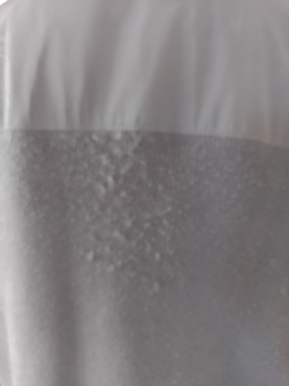 Bugatti. Praktische stilvolle schwarze Jacke.