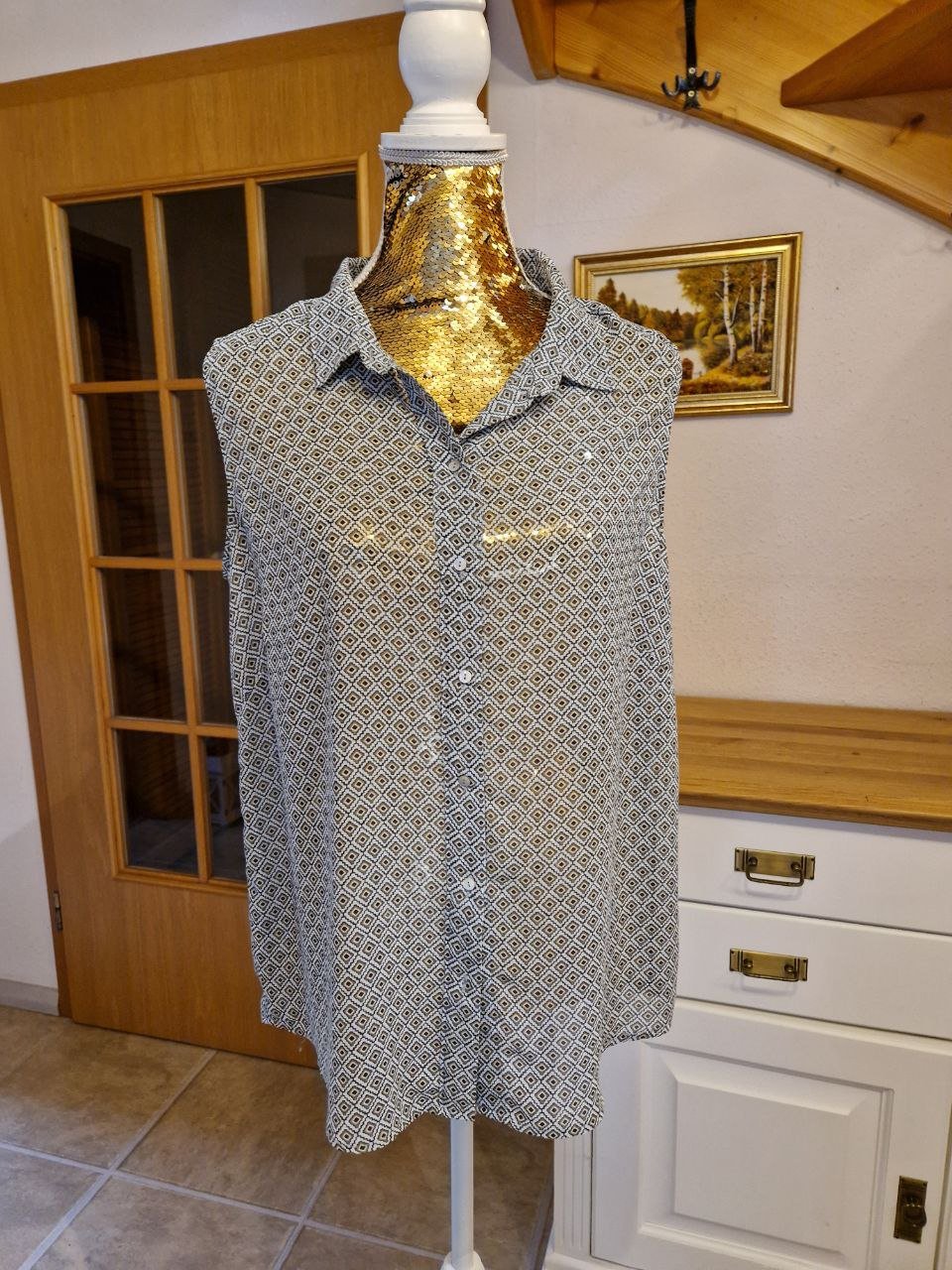 Bequeme  Bluse.  Größe XL.   Polyester. 