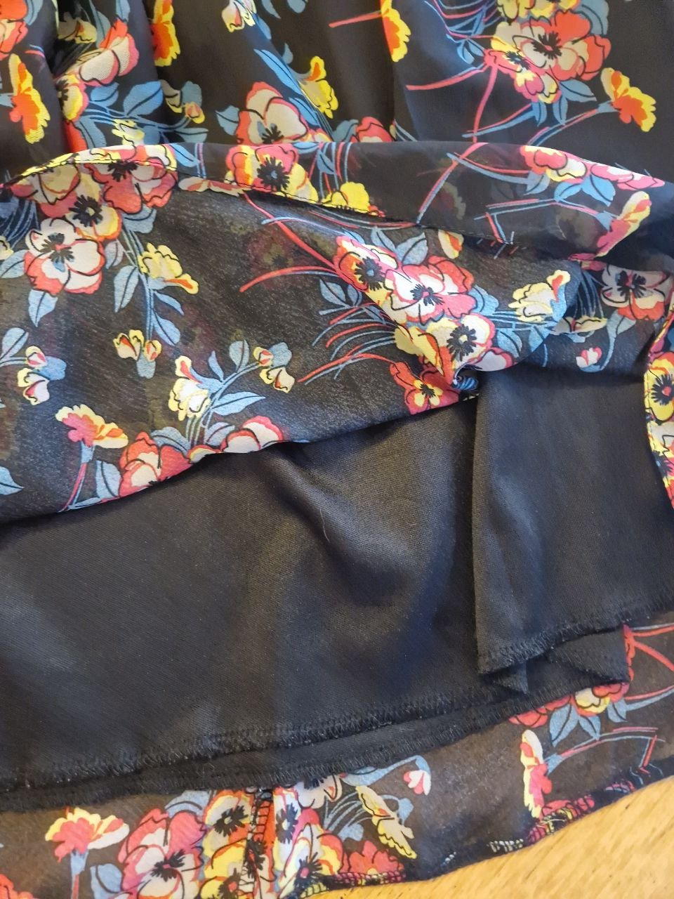 Atmosphare. Schönes Sommerkleid. Große 38.