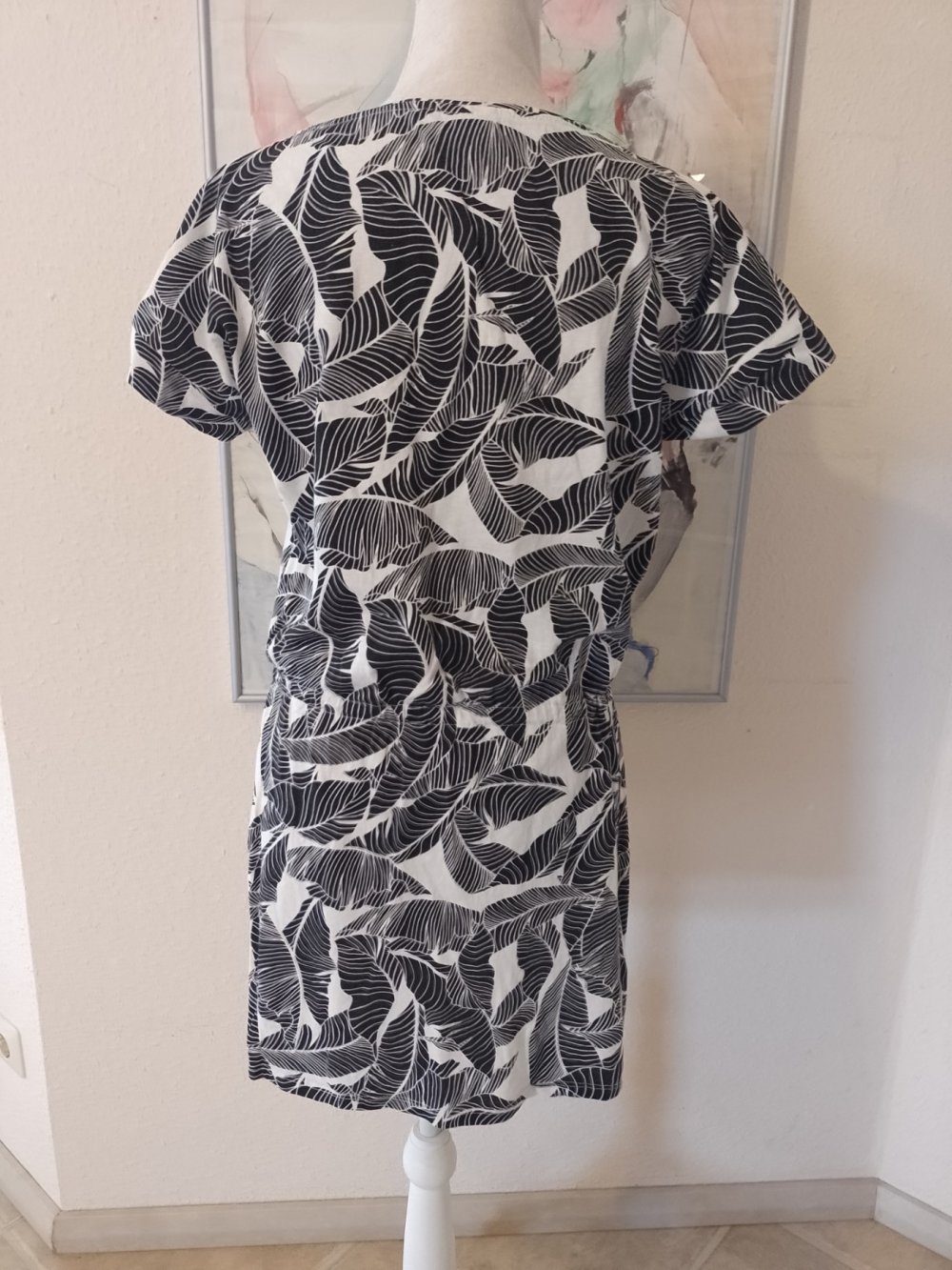 YFT. Schönes Sommerkleid. Baumwolle. Große M