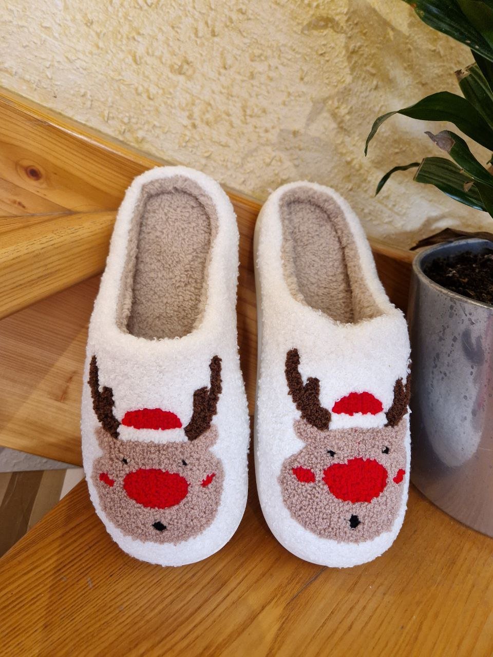Schöne Damen Hausschuhe.  Tolles Geschenk zu Weihnachten.