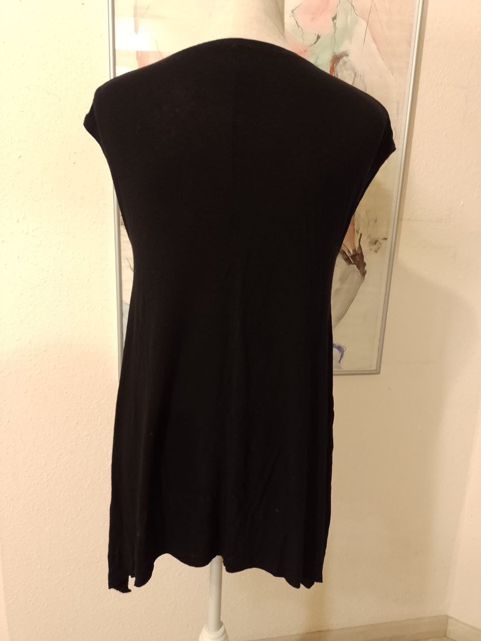 Elegantes T-Shirt - Bluse - Tunika.  Größe S-M. Viskose + Polyester