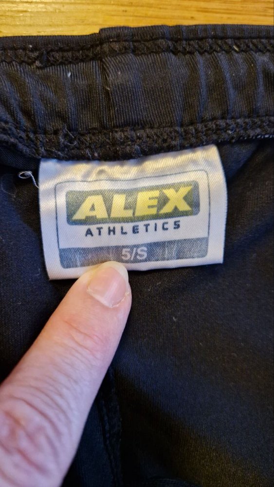 Alex. Elastische Leggings, Sporthosen, Yogahosen. Größe S. Es gibt keine Garantie und Rückerstattung.