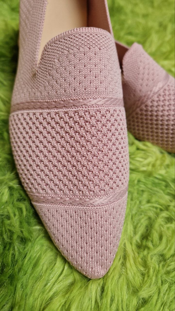 Neu. Weiche atmungsaktive Halbschuhe. Mokassins. Größe 38. 