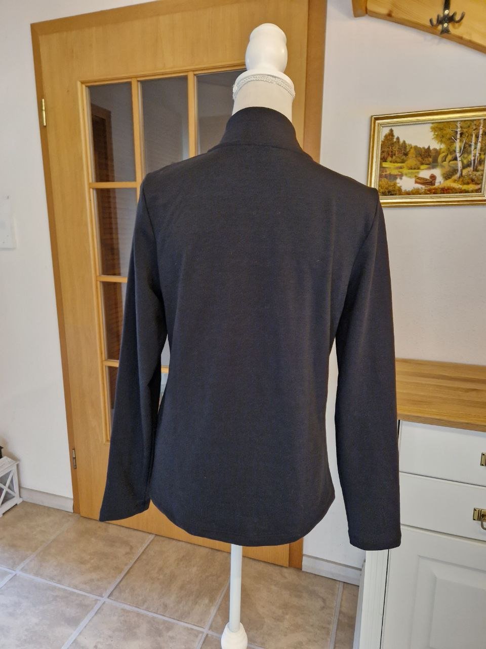 Crivit.  Schöner Pullover, Strickjacke, Blazer. Größe M