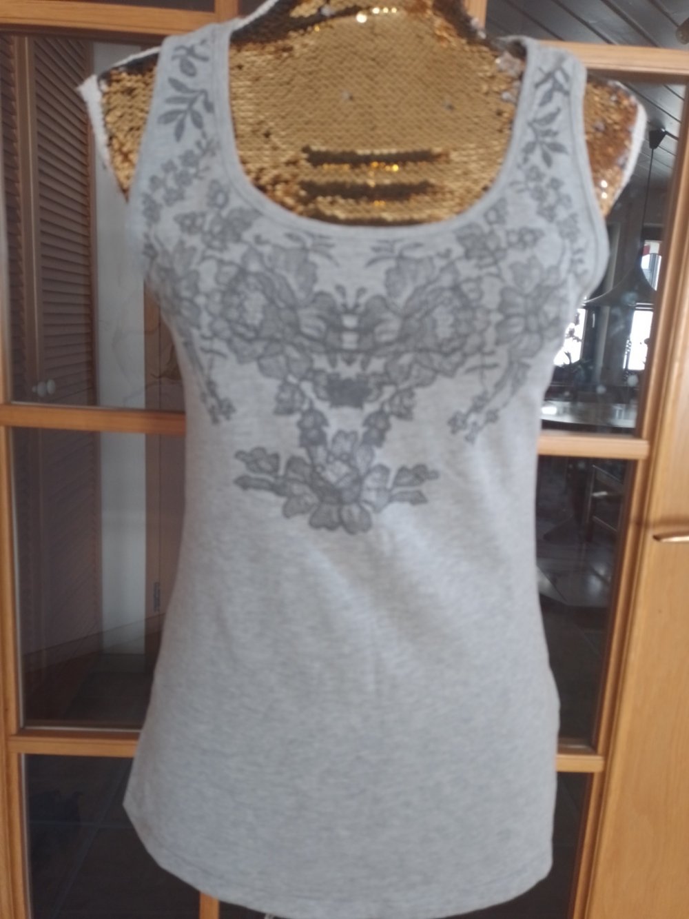 Wie neu. Schönes T-Shirt - Top. Größe S ( 36 ). Baumwolle