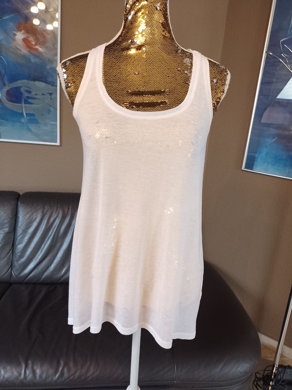 H&M. Top.  Polyester + Baumwolle.  Größe M.  