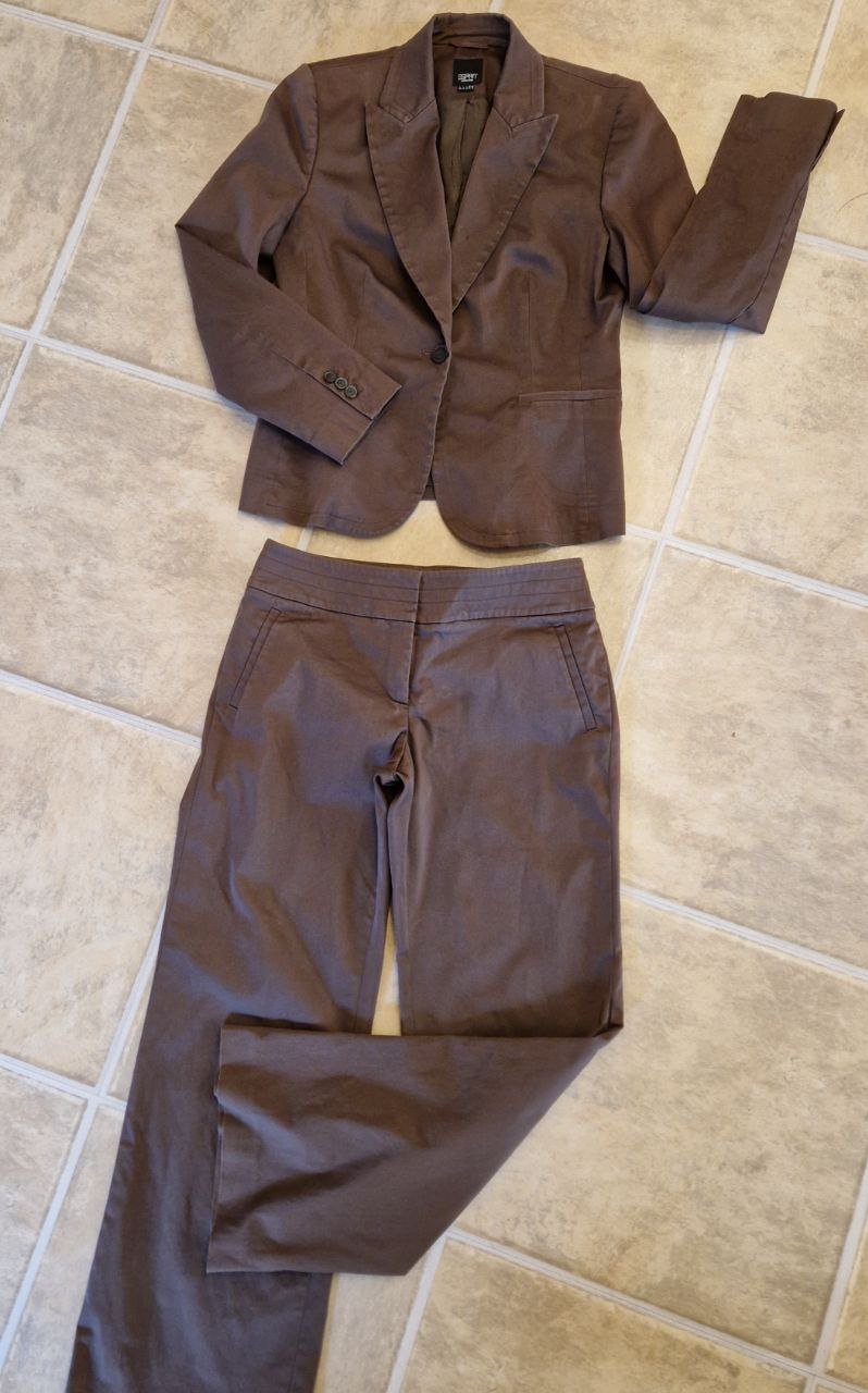 Esprit.  Anzug Set – Blazer /  Hose.  Baumwolle.  Größe 40.  