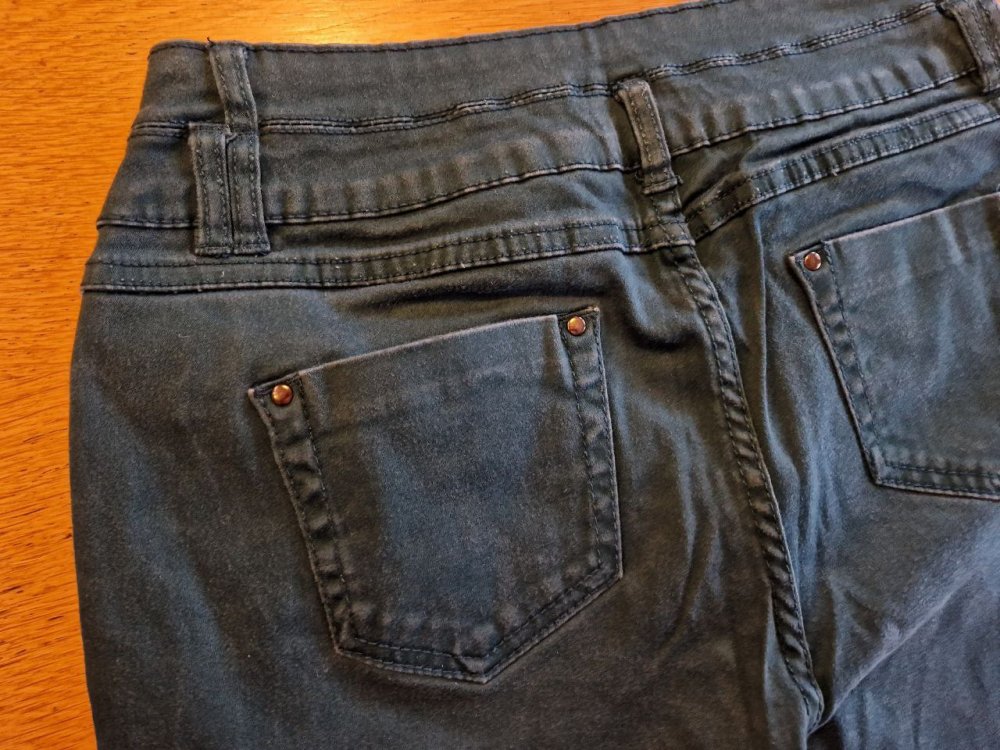 Flame. Stylische Hose, Jeans. Größe 38.