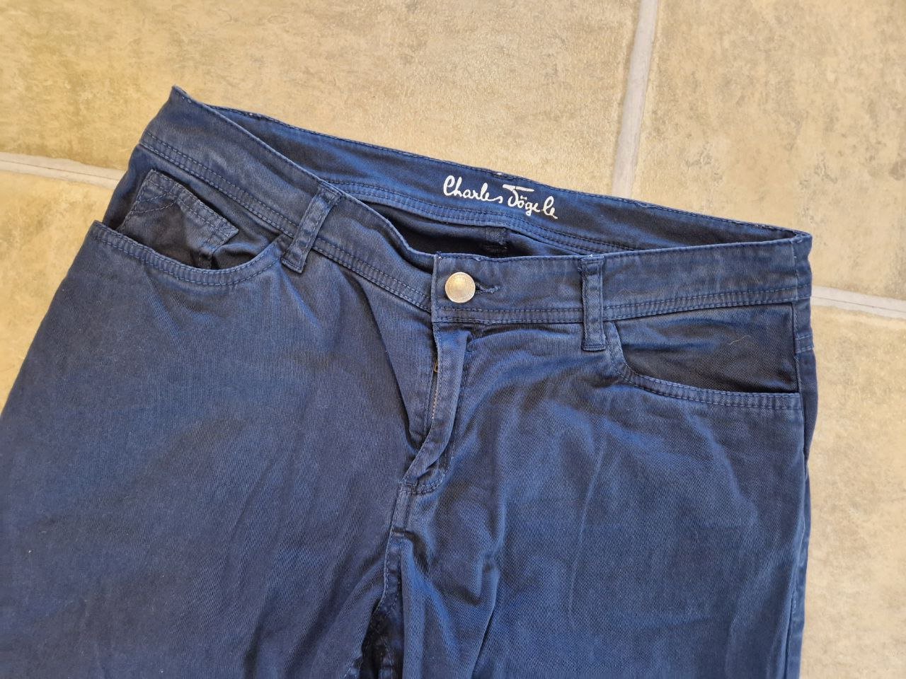 Charles Vögele.  Stylische blaue Hose, Jeans.  Größe 38. 