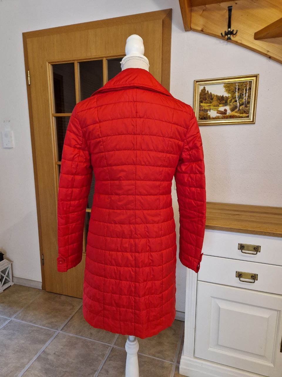 Wie neu. Maddis. Leichte rote Jacke, Mantel. Jacket & Coat.  Größe S.  