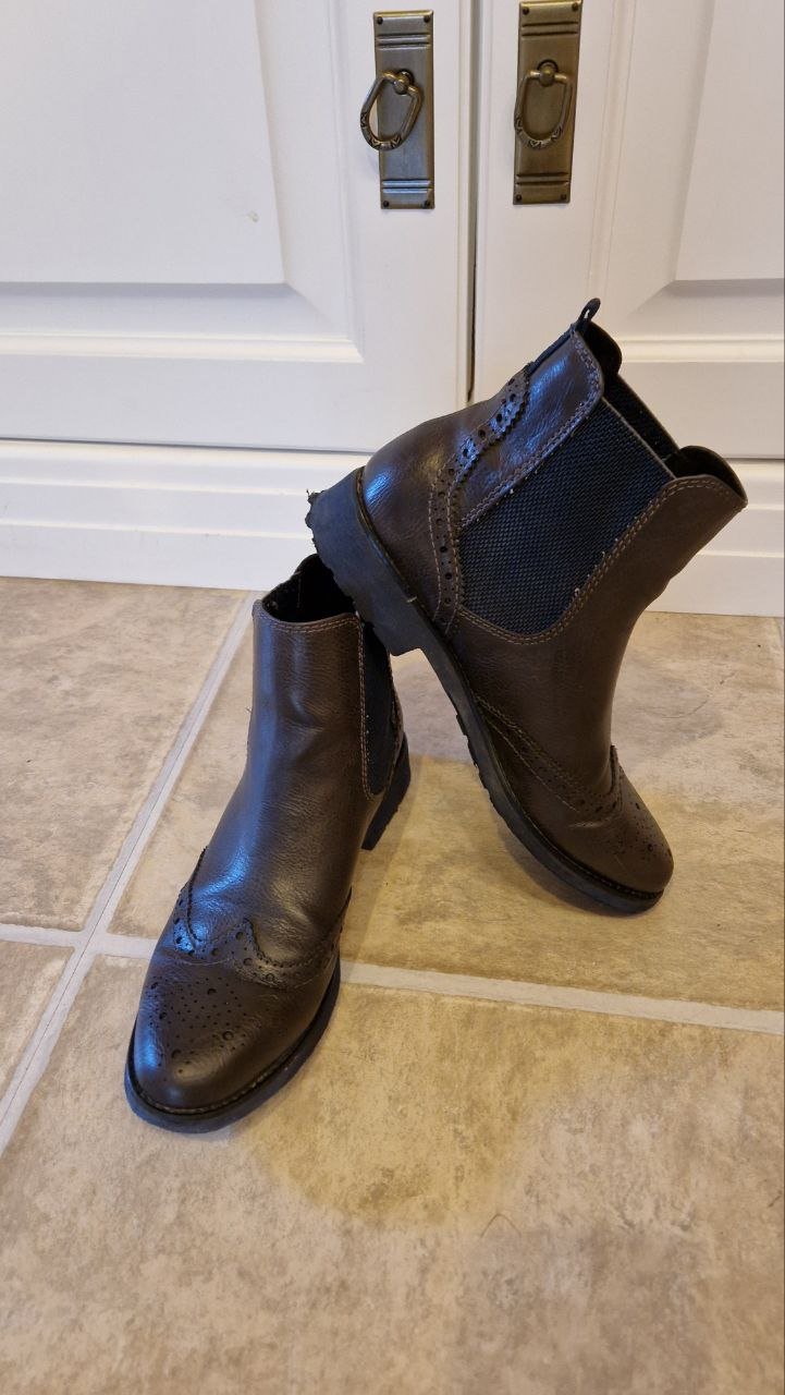 Schöne Stiefelette. Chelsea Boots. Leder. Größe 39. 