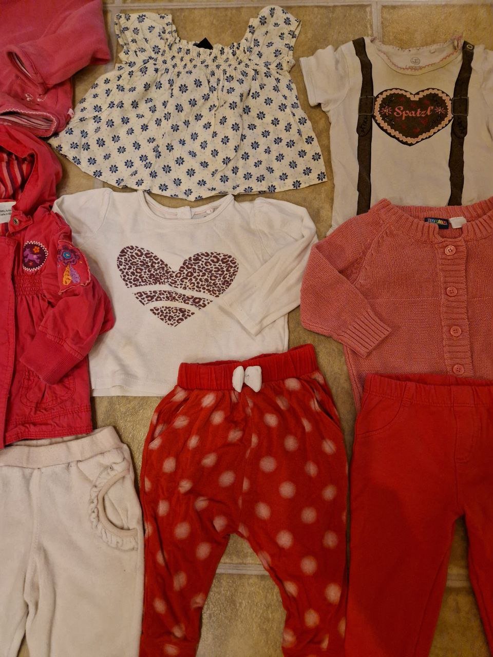 Babykleidungspaket. Größe 74.  Für Mädchen. 12 Teile. 