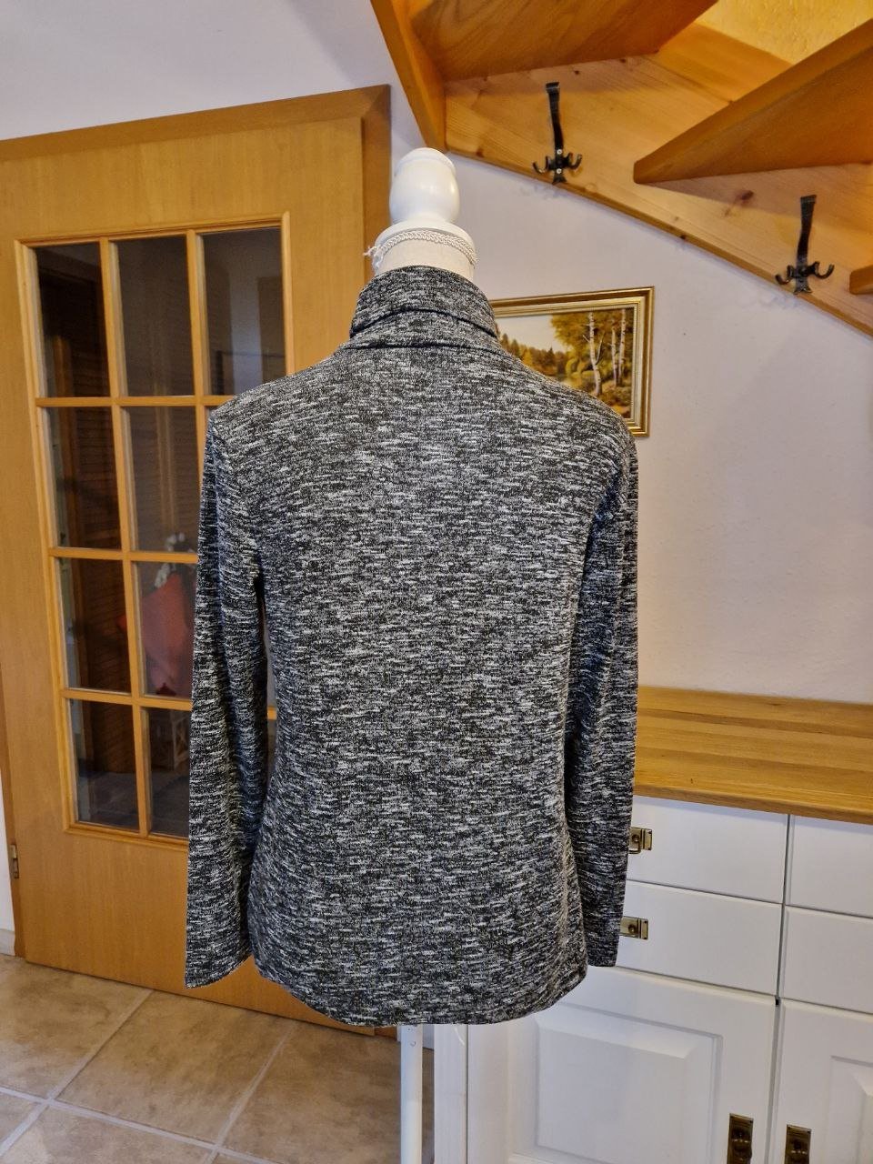 Schöner Rollkragenpullover. Große M. Acrylic.