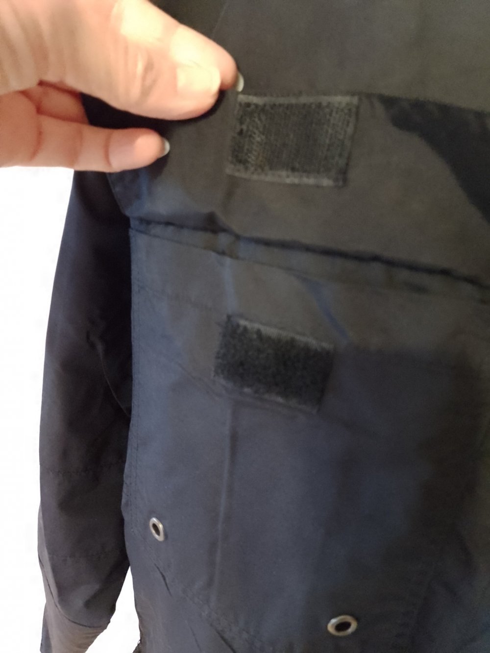 Bluetribe. Leichte stylische schwarze Jacke. Große L.