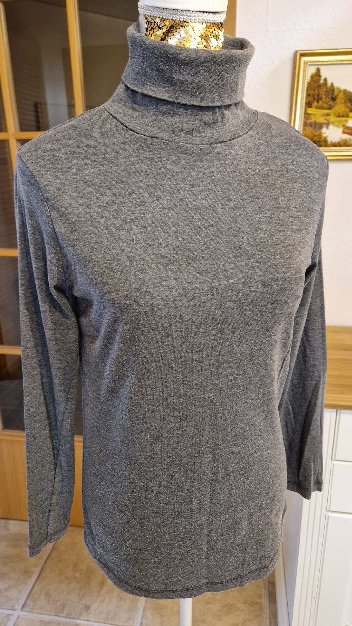 Laura Torelli. Grauer Rollkragenpullover. Große M. Polyester. 