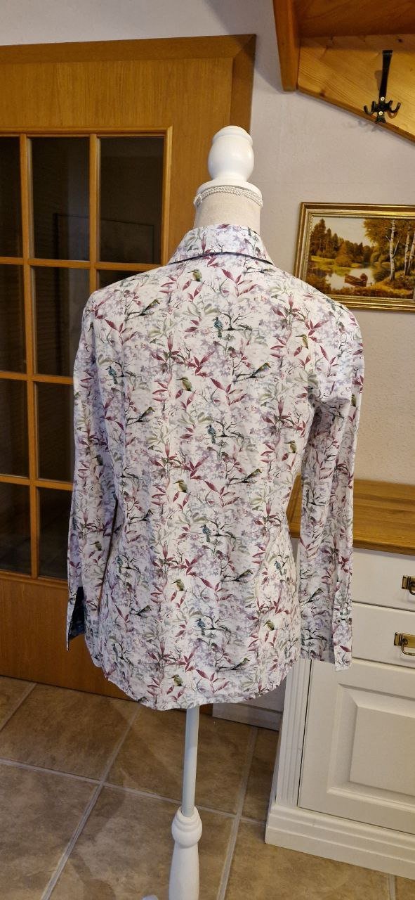 Gerry Weber. Leichte Bluse, Hemd. Baumwolle. Passt für Größe S-M. 
