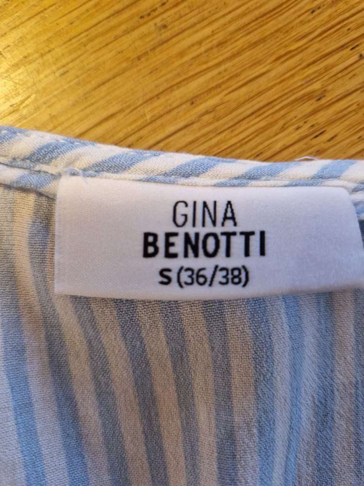 Gina Benotti. Schönes Sommerkleid. 100% Viskose.  Große M-L.  