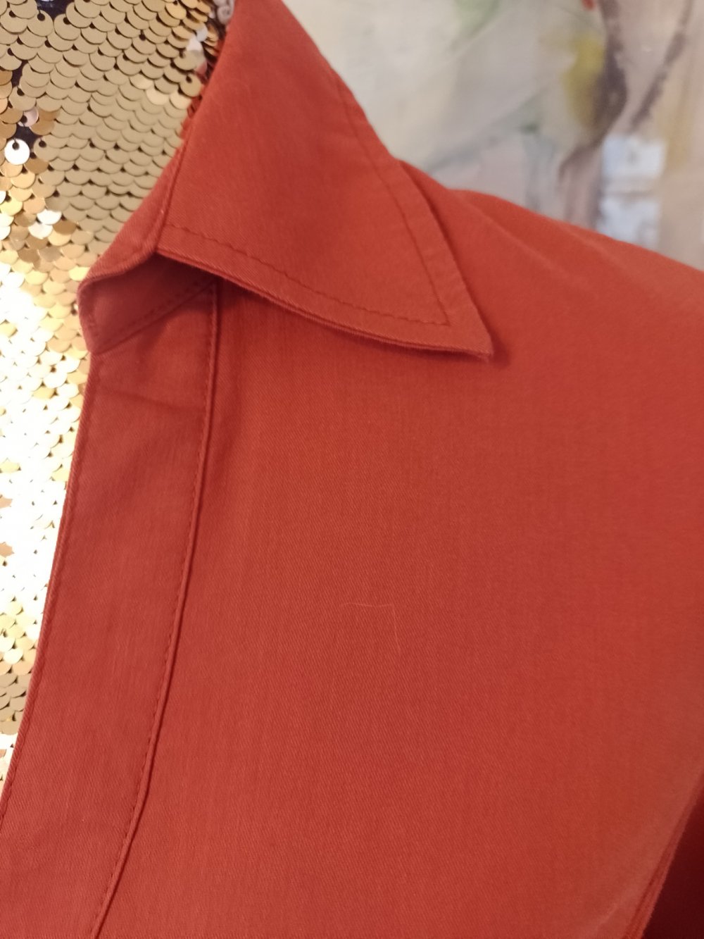Wie neu. Elegantes T-Shirt - Bluse - Tunika. Baumwolle + Elastan.
