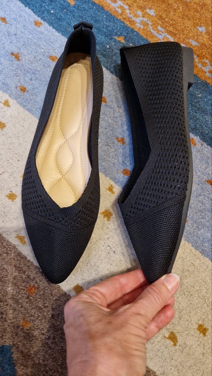 Modische schwarze Schuhe, Ballerinas. Größe 38-38,5. 