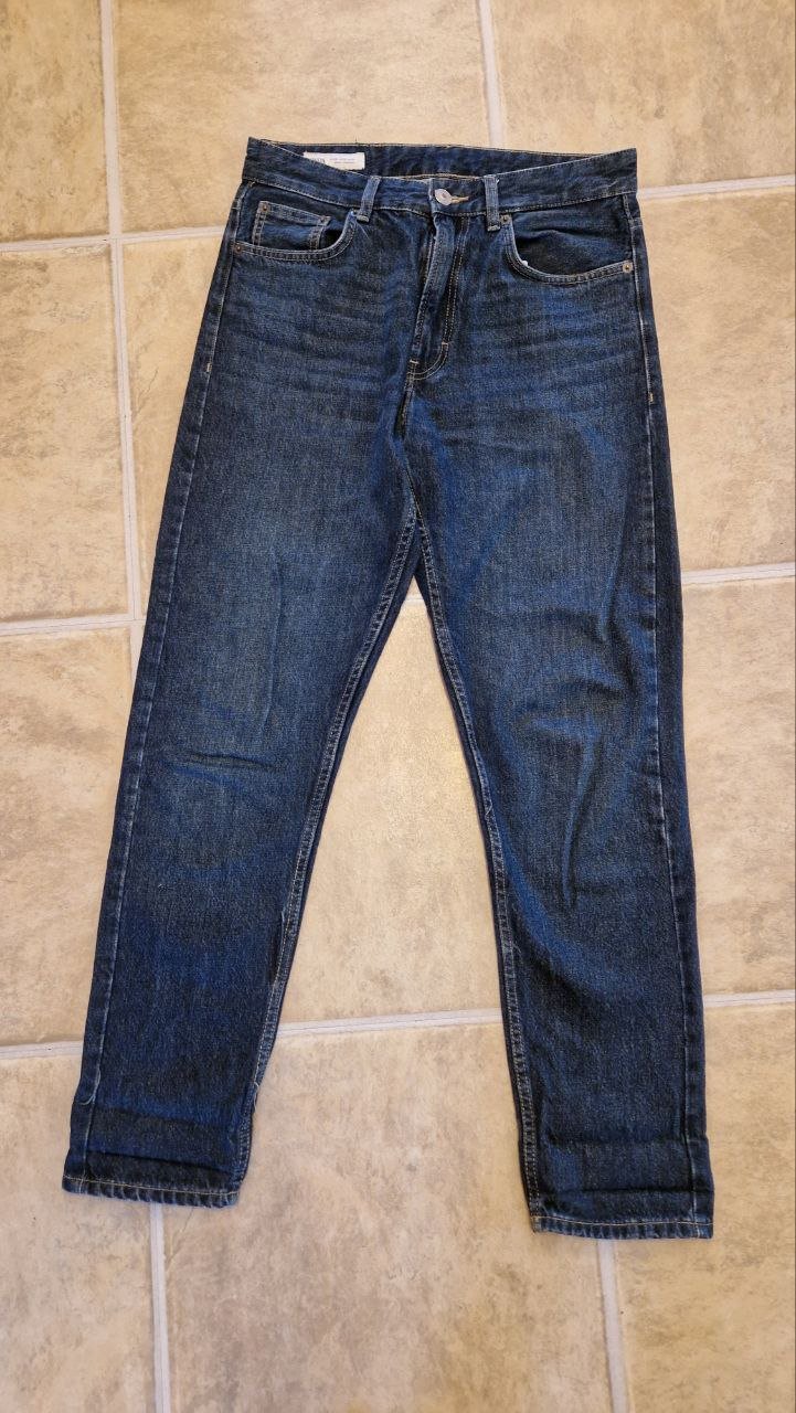 Zara. Stylische blaue Jeans.  Größe 38.  