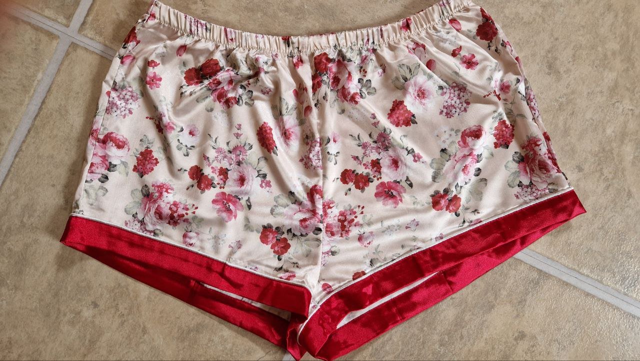 Damen Schlafanzug. Pyjama Set, Nachtwäsche, Dessous. Größe XL. 