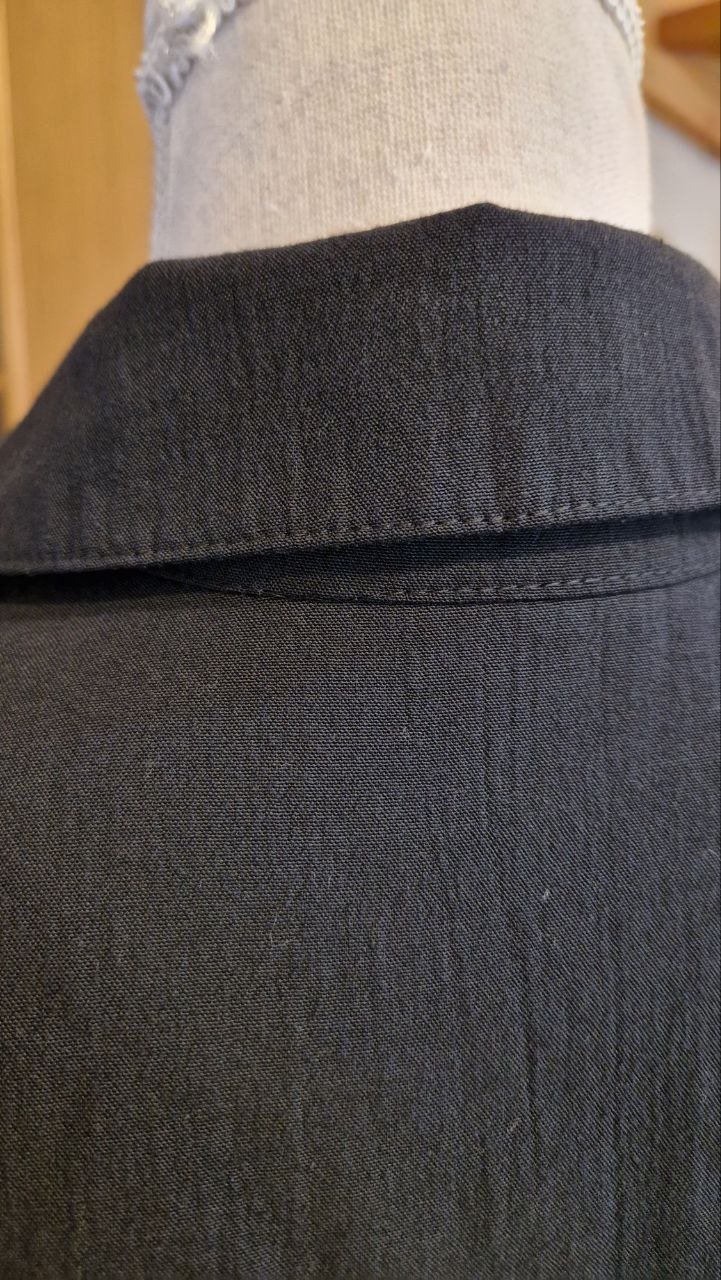 Vintage. Schwarze Weste - Bluse. Größe L. 