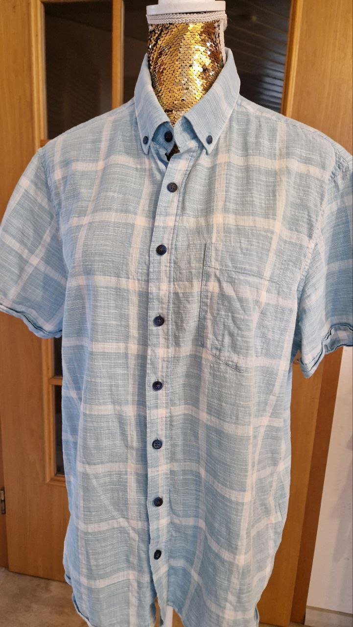  LC Waikiki.  Stylisches blaues Herrenhemd.  Größe L.  Baumwolle. 