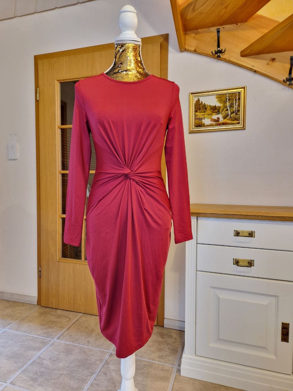 Schönes Abendkleid. Partykleid, Strickkleid. Große 36-38.