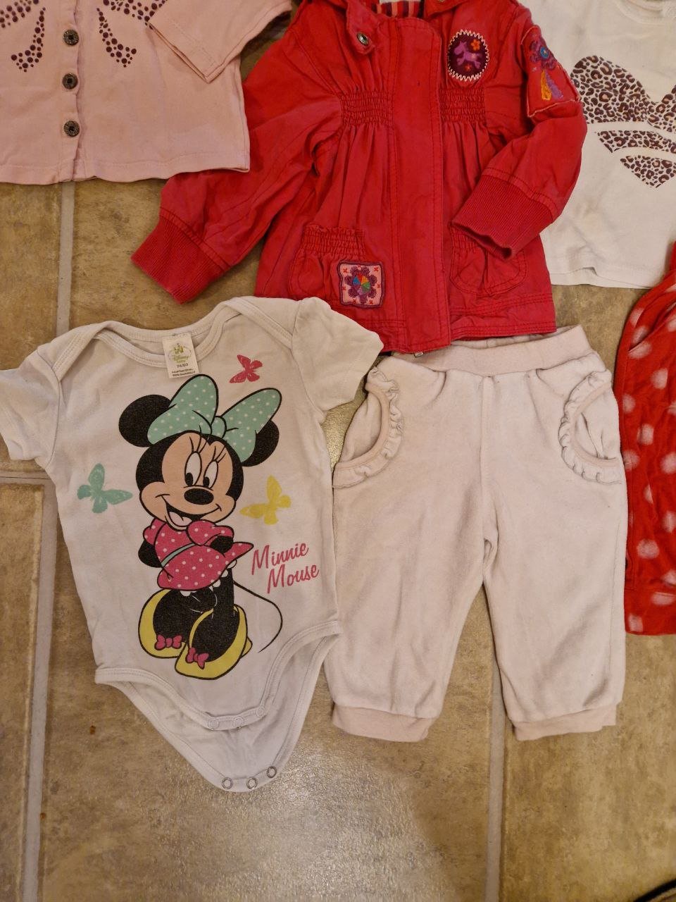Babykleidungspaket. Größe 74.  Für Mädchen. 12 Teile. 