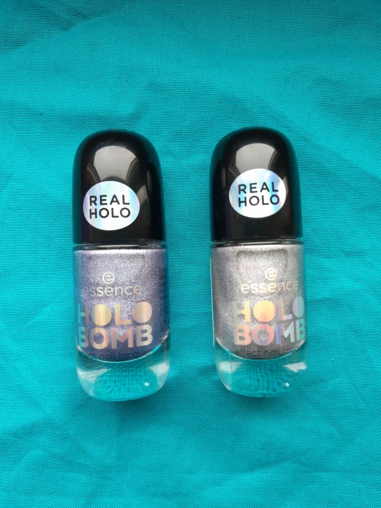 2x Essence Nagellack Holo Bomb 