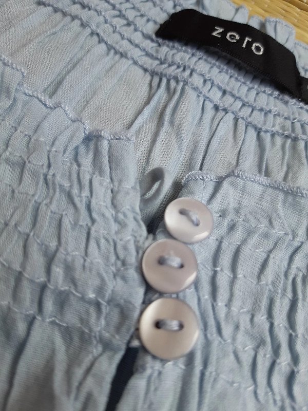Leichte Bluse von Zero