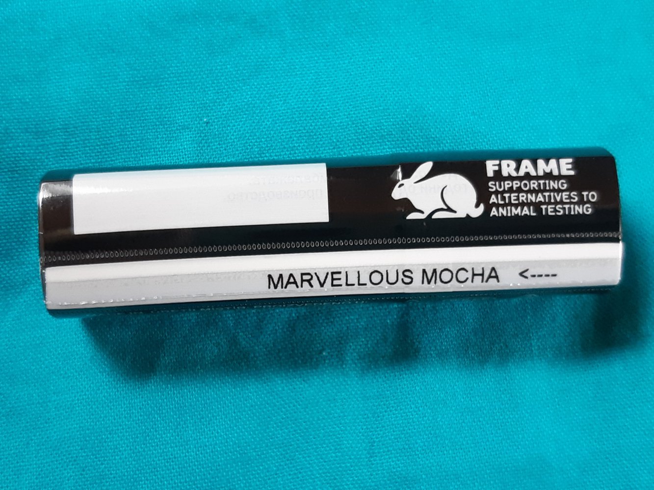 Avon Ultra Matte Lipstick Marvellous Mocha