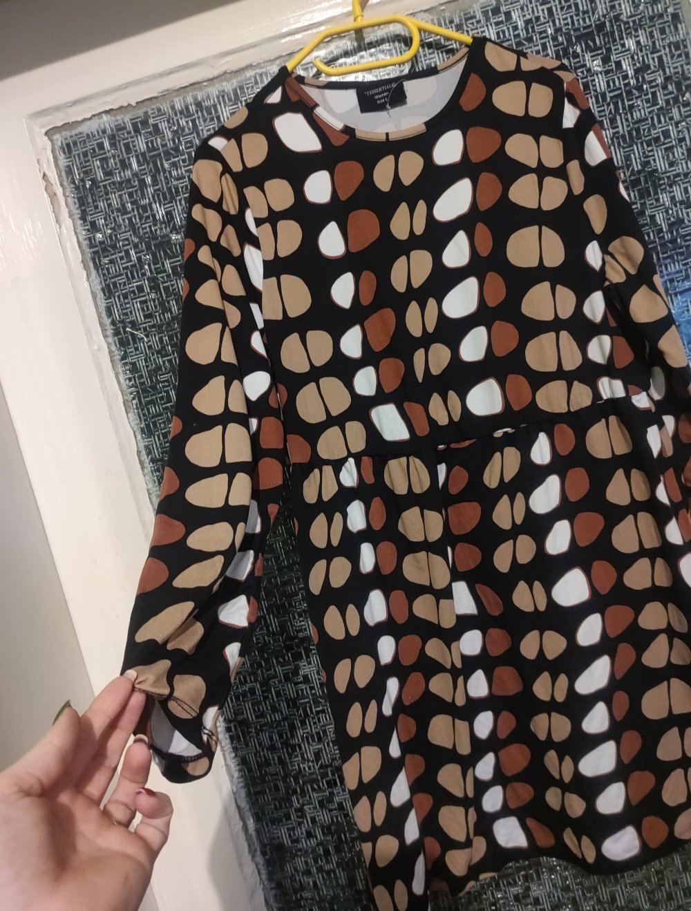Neues Kleid in L