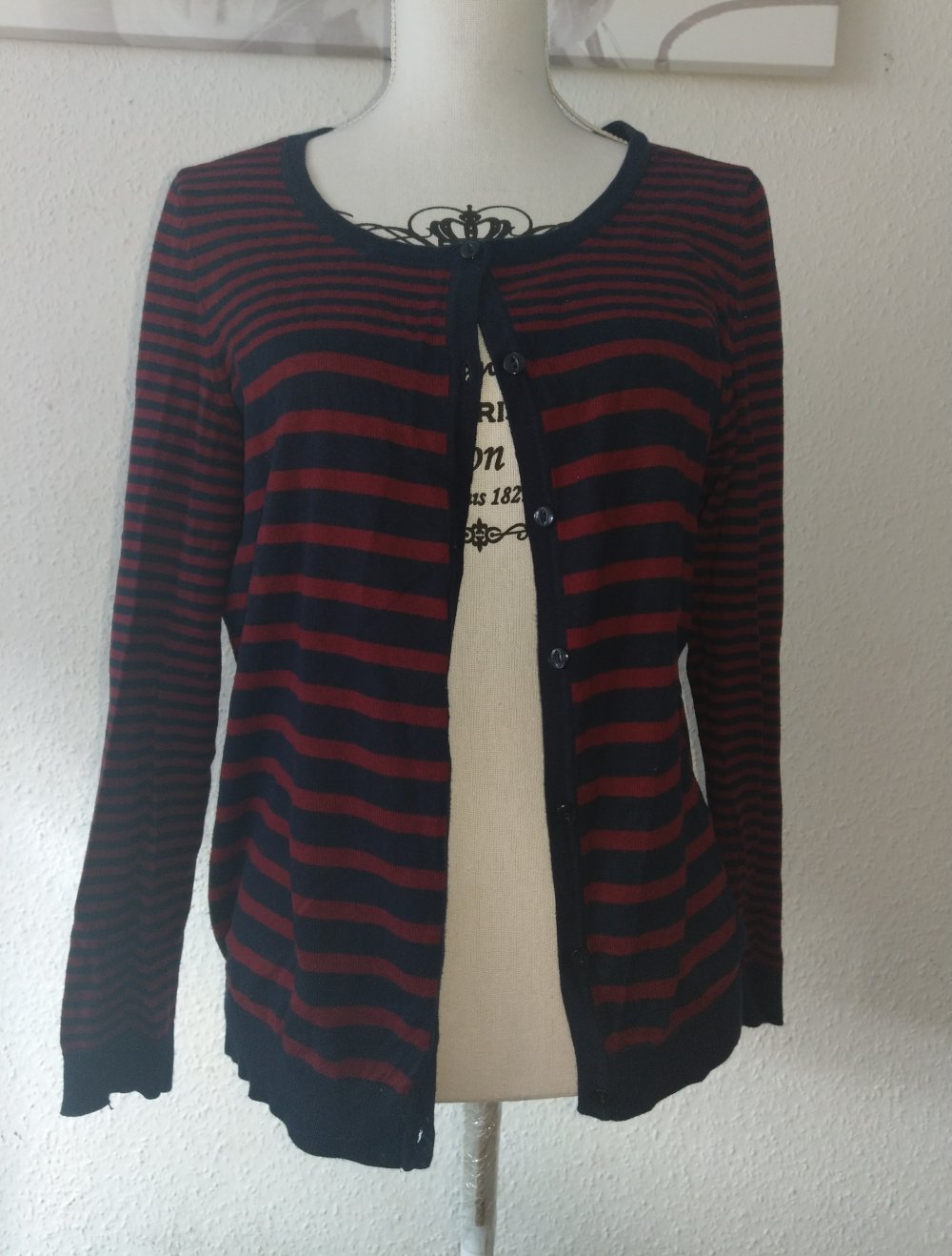 Strickjacke in M