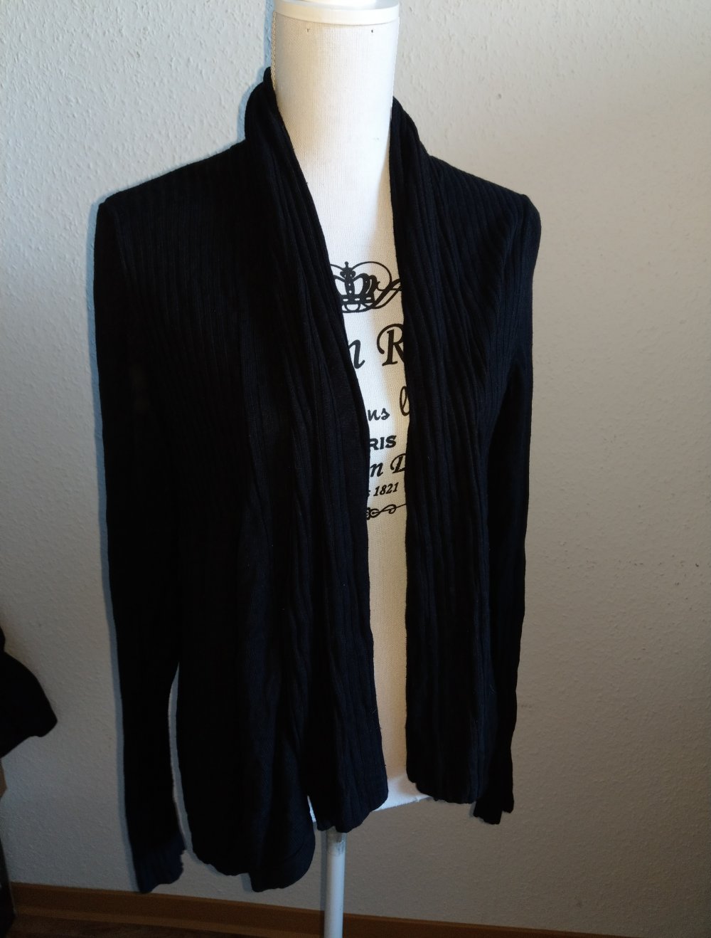Strickjacke/Cardigan in L