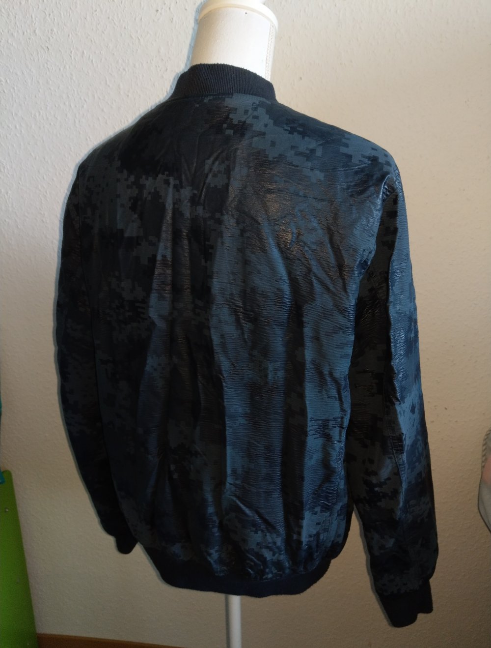 Bomberjacke in M