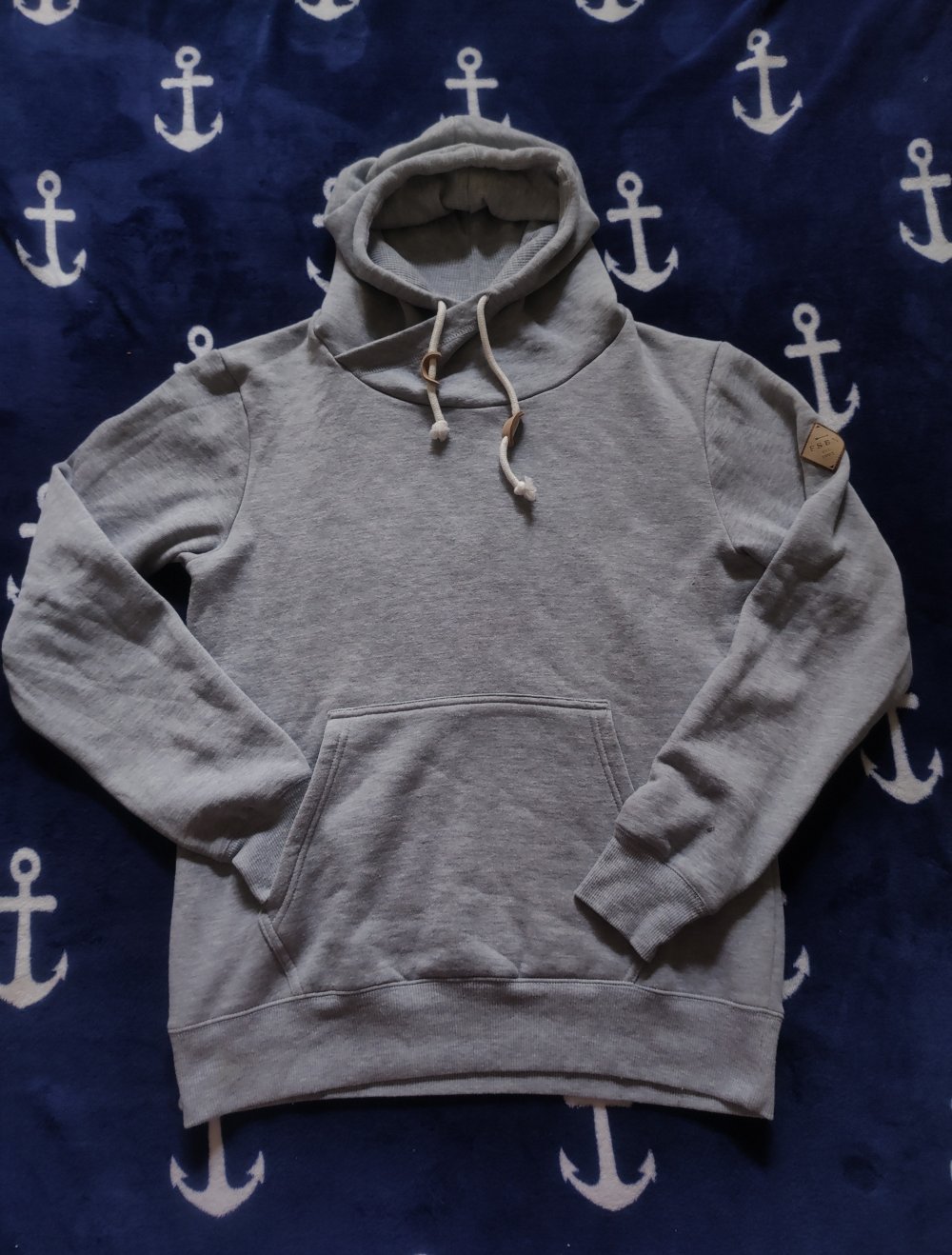 Neuer Herrenpullover in M